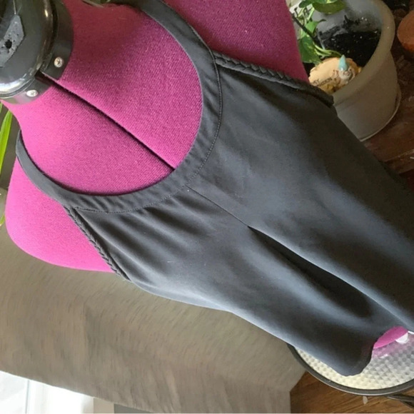 Black silk crepe-like high neck strapless top with button back - Picture 3 of 11